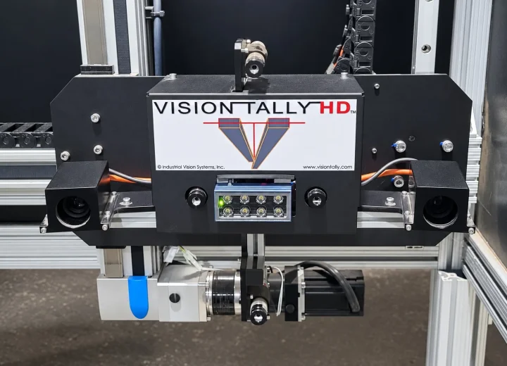 Close view of the VisionTallyHD even-end camera and lighting assembly