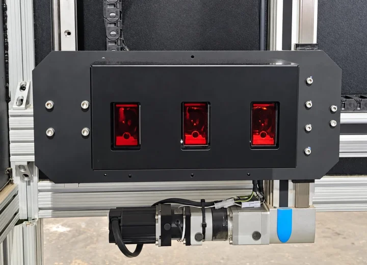 Close view of the VisionTallyHD jagged-end sensor assembly